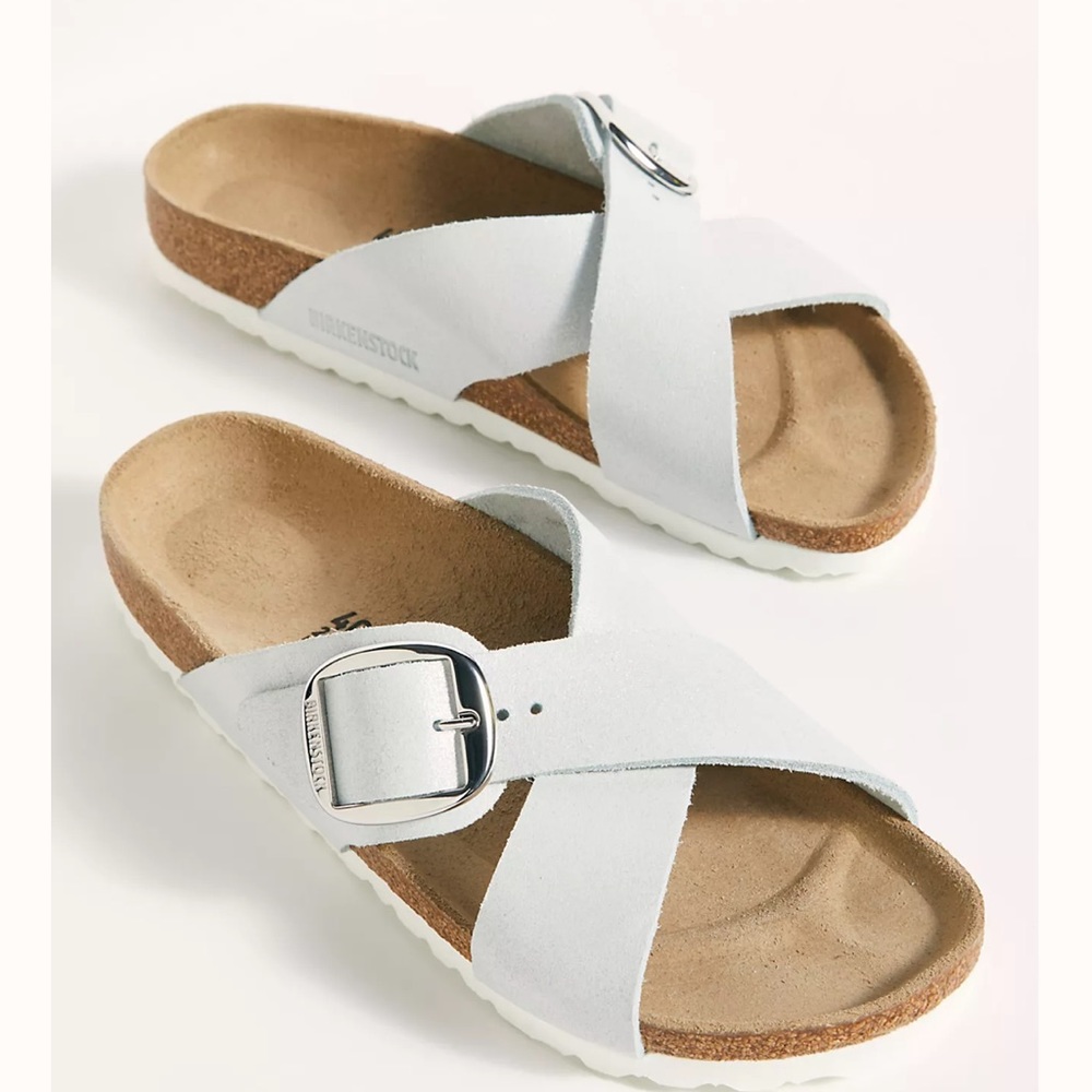 Birkenstock big buckle pearl white